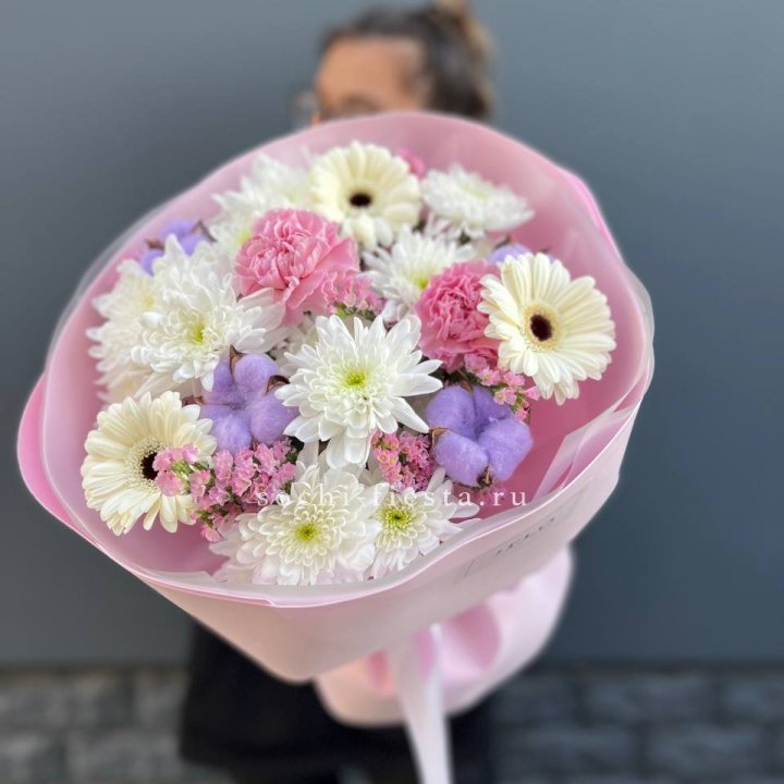 Букет цветов "Пинк спринг" в Перми