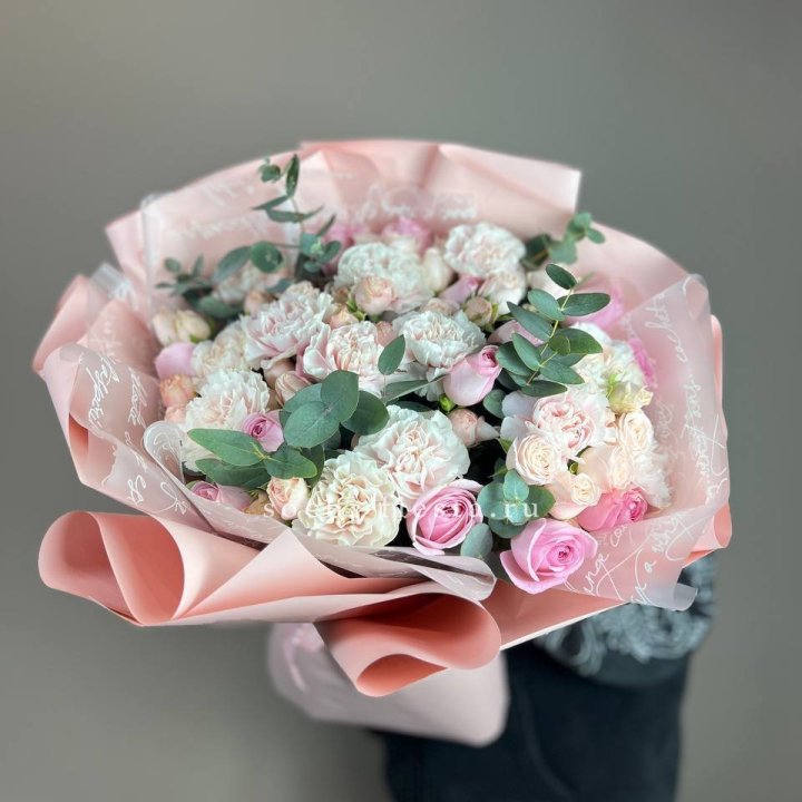  Букет  "Любовь в её глазах" в Перми