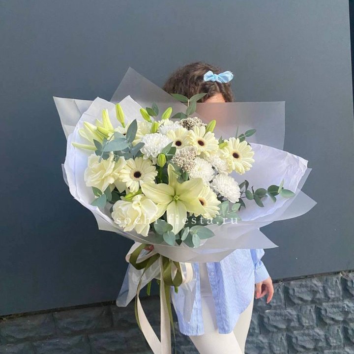 Букет с лилией и герберой в Перми