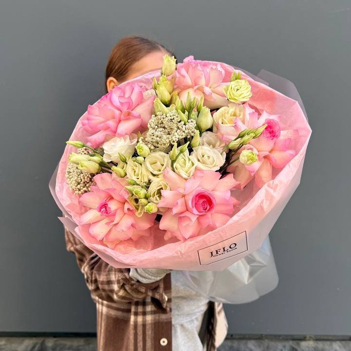 Букет "Розы с эустомой" в Перми