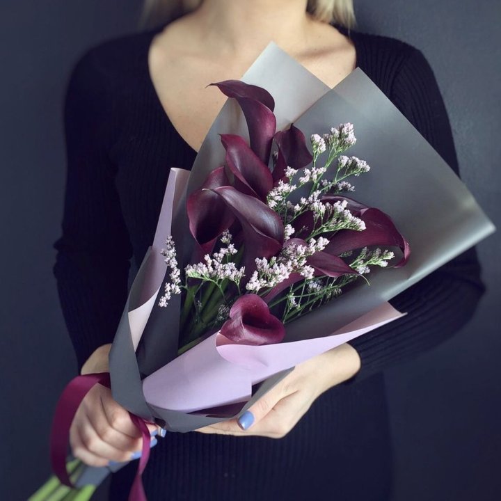 Букет фиолетовых калл в Перми