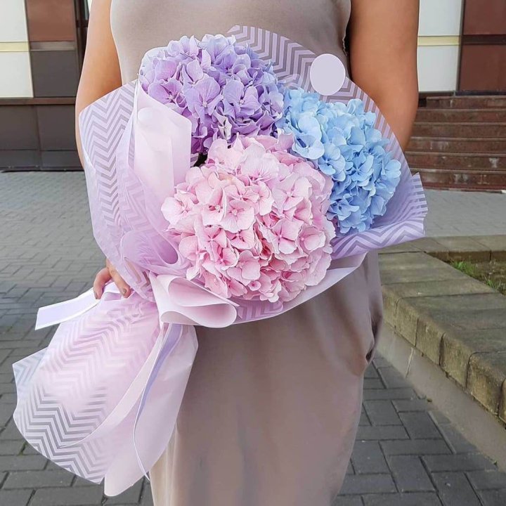 Букет гортензий "Пуф" в Перми