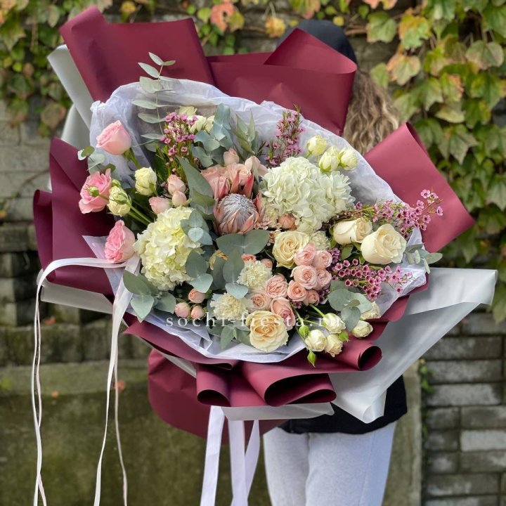 Авторский букет с протеей №1 в Перми