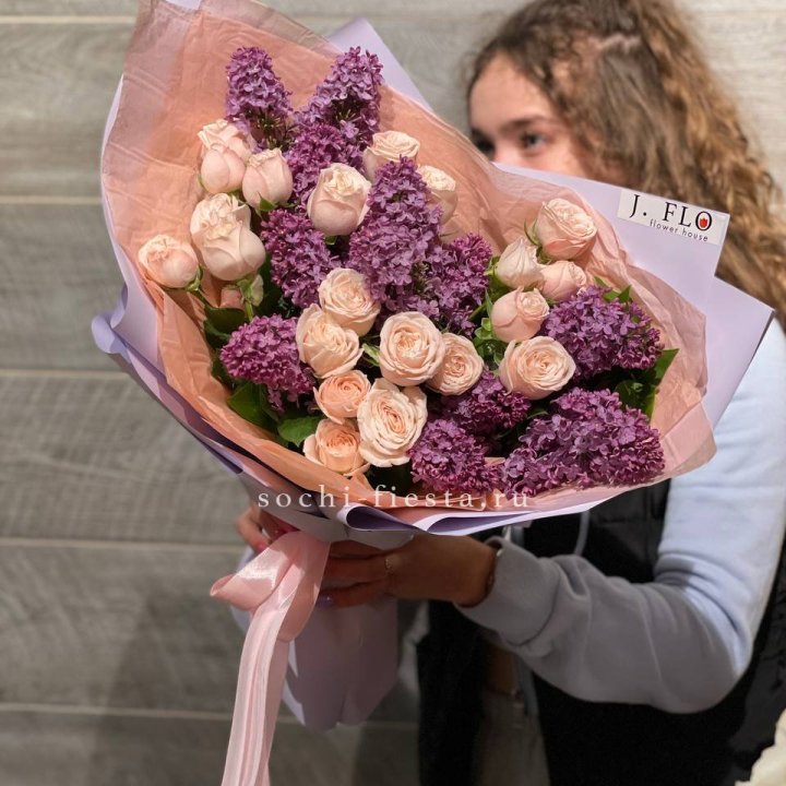 Букет "Лиловая весна" в Перми