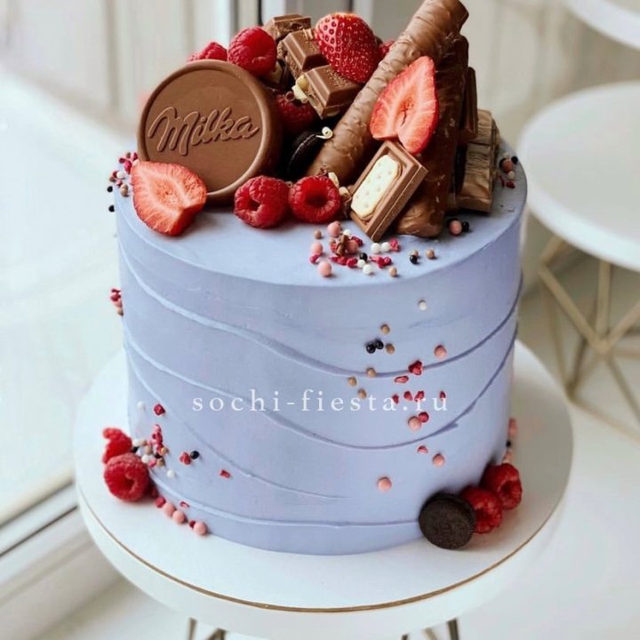 Торт "Milka's world" в Перми
