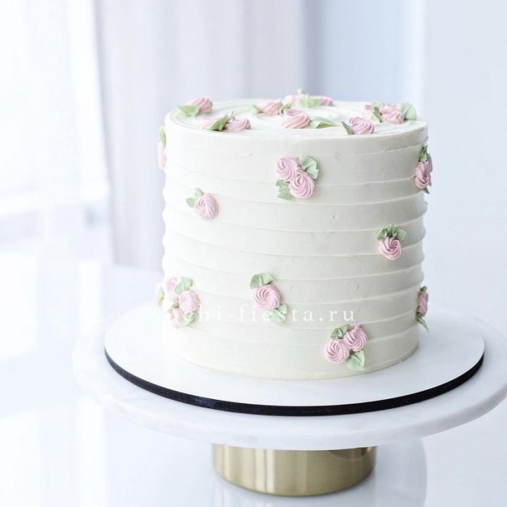 Торт "Розы в снегу" в Перми