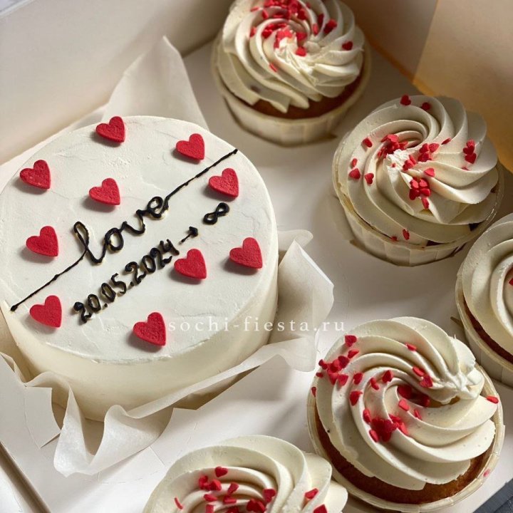 Капкейки и бенто-торт "Любимые" в Перми