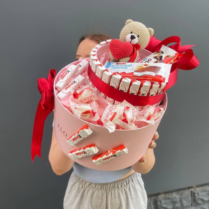 Бокс киндерами и раффаэлло 2 в Перми