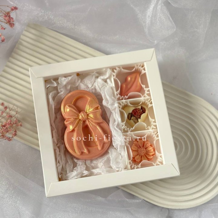 Конфеты из шоколада 8 Марта в Перми