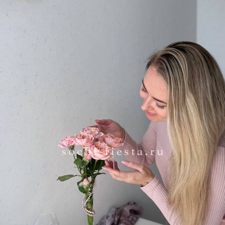 Цветочная подписка "Пакет маленький" в Перми