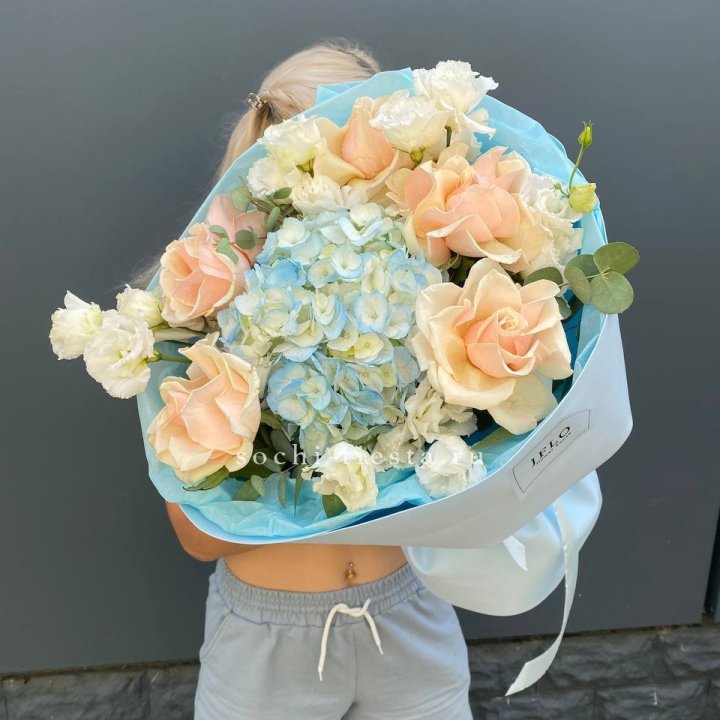 Сборный букет "Голубой закат" в Перми