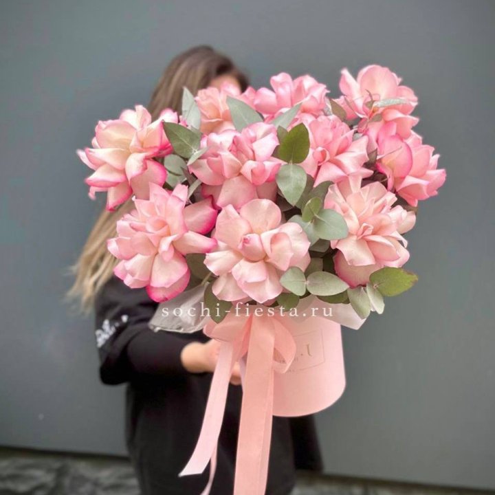 11 Фрунцузских роз "Венди" в Перми