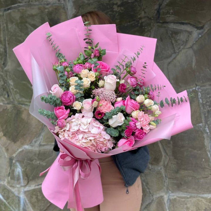 Дизайнерский букет "Паулина" в Перми