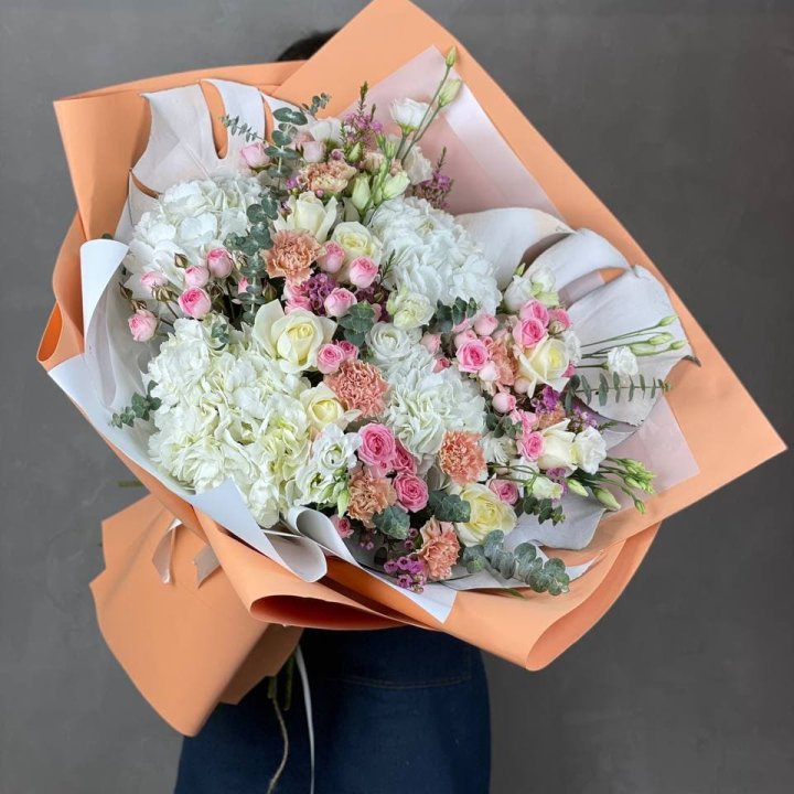 Макси-букет кремовый в Перми