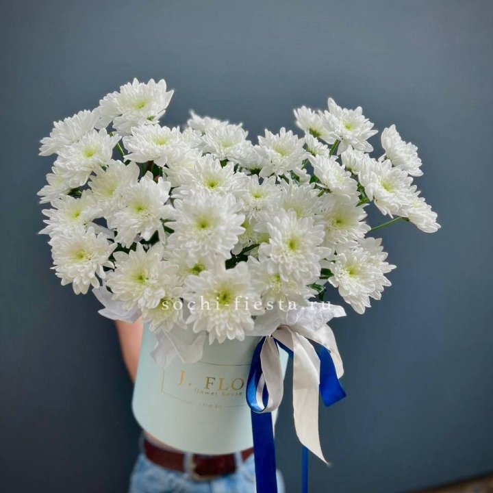 Коробка с хризантемами №3 в Перми