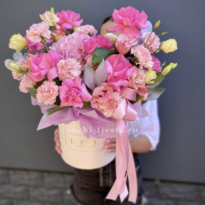 Цветочный бокс "Сальма" в Перми