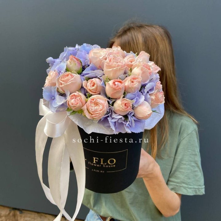 Бокс бомбастик и гортензия в Перми