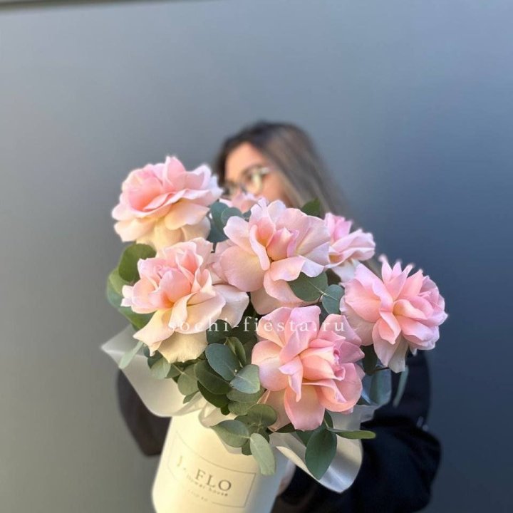 Французские роз в боксе в Перми