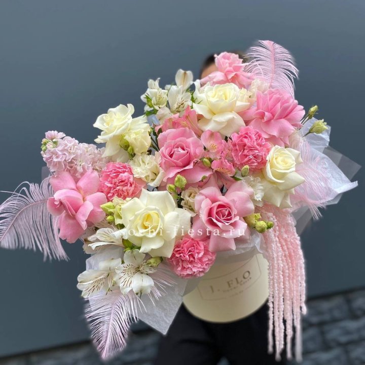 Дизайнерский бокс "Ловели" в Перми