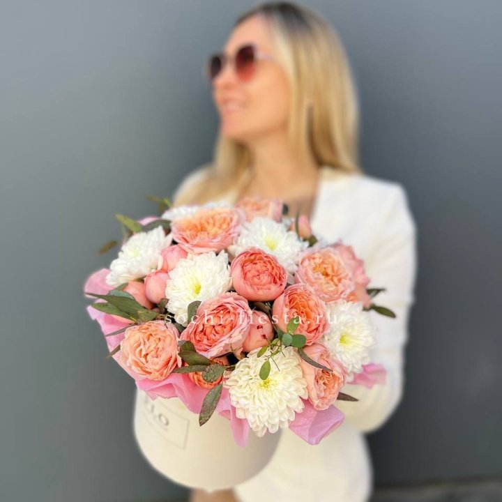 Нежная коробка с цветами в Перми