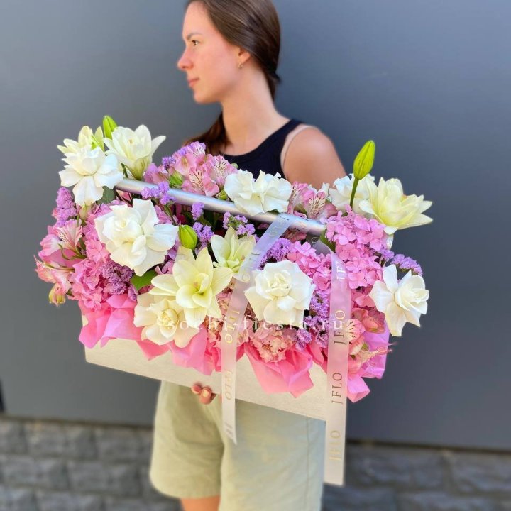 Большой бокс розовый в Перми