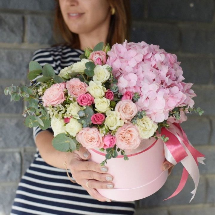 Дизайнерский цилиндр №1 в Перми