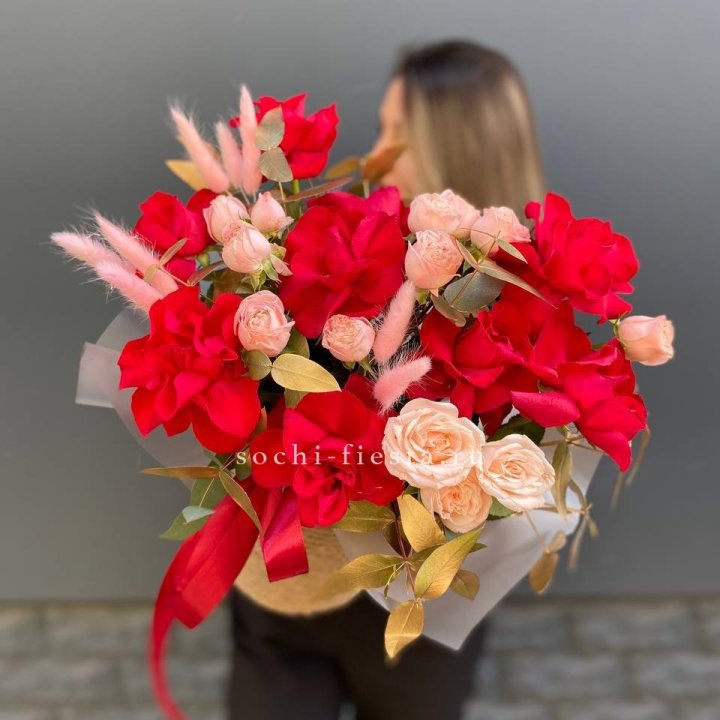 Джутовое кашпо "Любовь Лолиты" в Перми