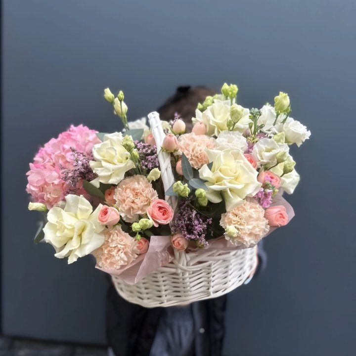 Цветочная корзина "Софтнес" в Перми
