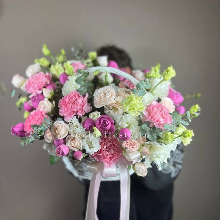 Корзина "Яркая" в Перми