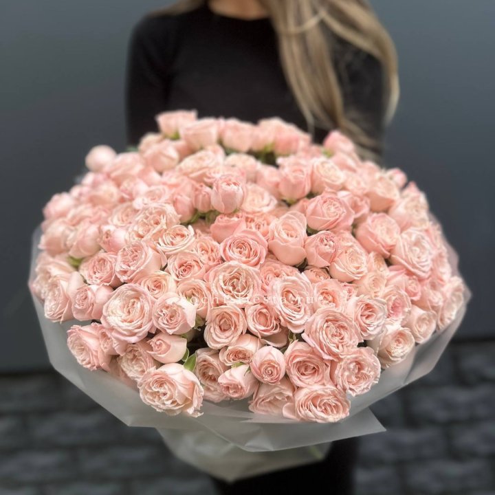 51 кустовая роза Бомбастик в Перми