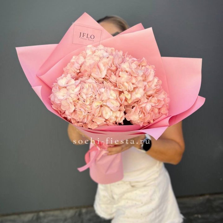 Букет гортензий "Крем" в Перми