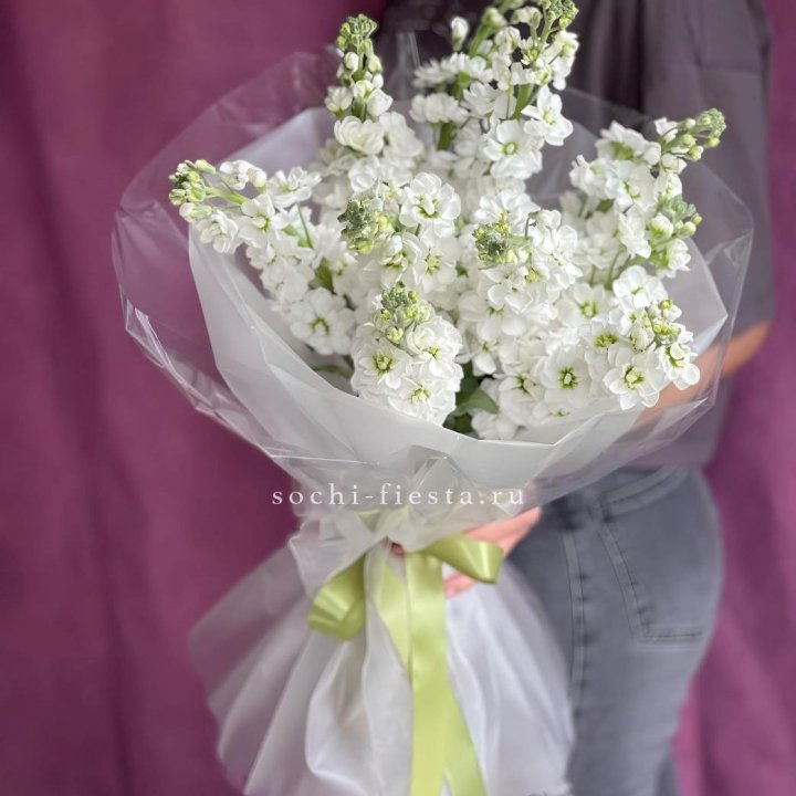 Букет ароматной маттиоллы №1 в Перми