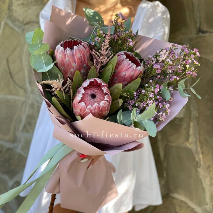 Букет из протеи "Клеопатра"  в Перми