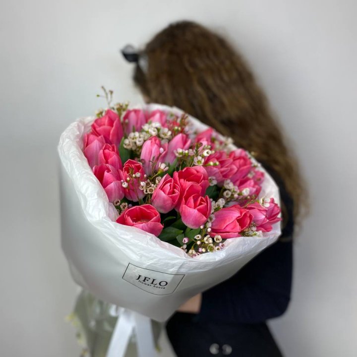 Дуо тюльпаны с хамелациумом в Перми