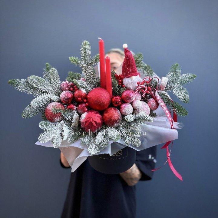 Композиция "Мери крисмас ред" в Перми