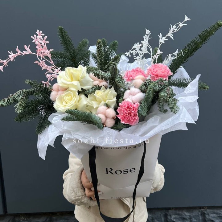 Цветочная сумка с нобилисом в Перми