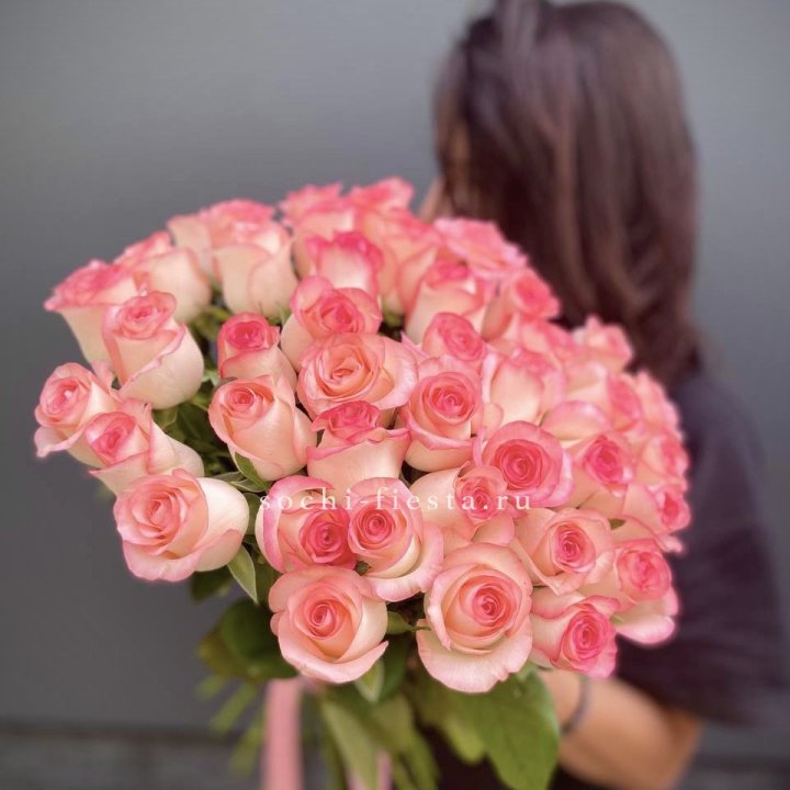 Охапка Роз Джумилия в Перми