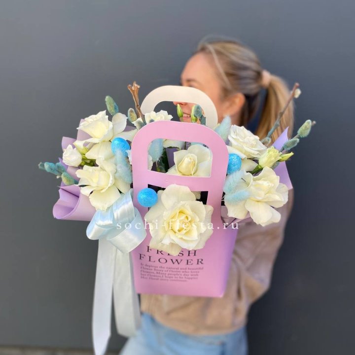 Цветочная сумочка "Пасхальная композиция" в Перми