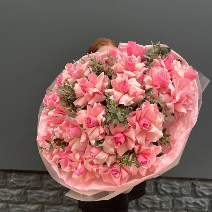  25 розовых французских роз в Перми