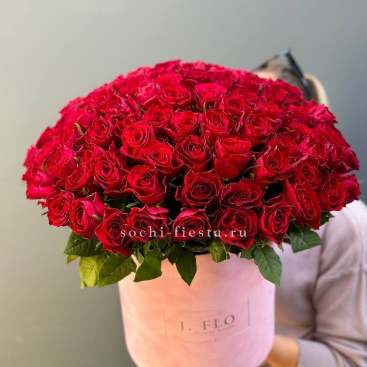 101 кенийская роза в цилиндре в Перми