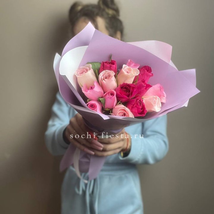Букет из 15 роз Микс (Кения) в Перми