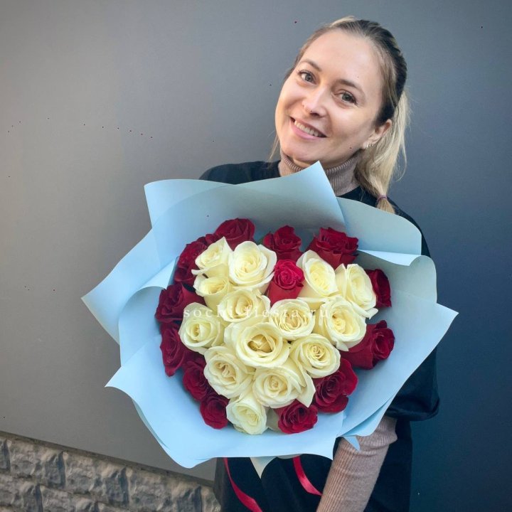 27 роз "Сердце" в Перми