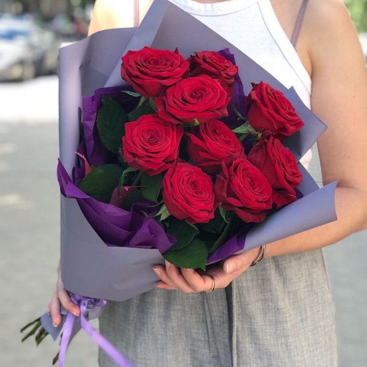 9  красных роз №1 в Перми