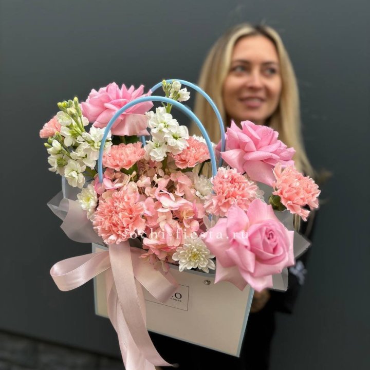 Сумочка "Бал цветов" в Перми